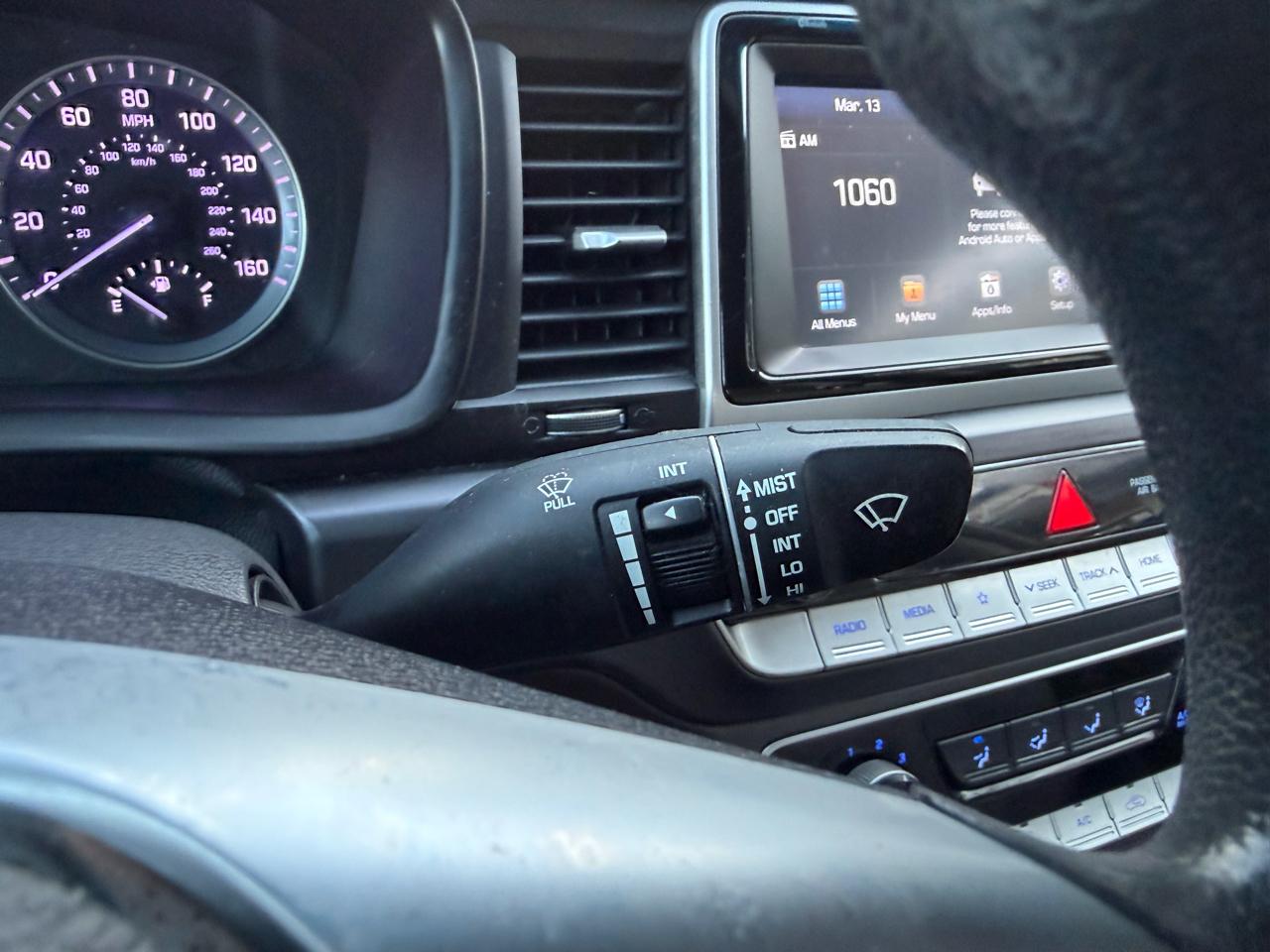 Hyundai Sonata SE 2.4L 2019