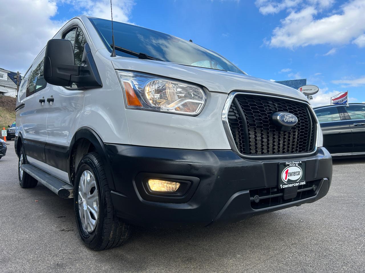 Ford Transit Cargo Van T-250 130" Low Rf 9070 GVWR RWD 2022