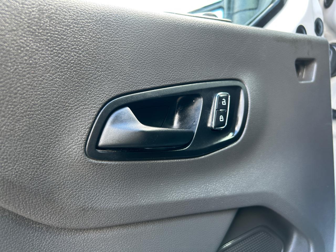 Ford Transit Cargo Van T-250 130" Low Rf 9070 GVWR RWD 2022