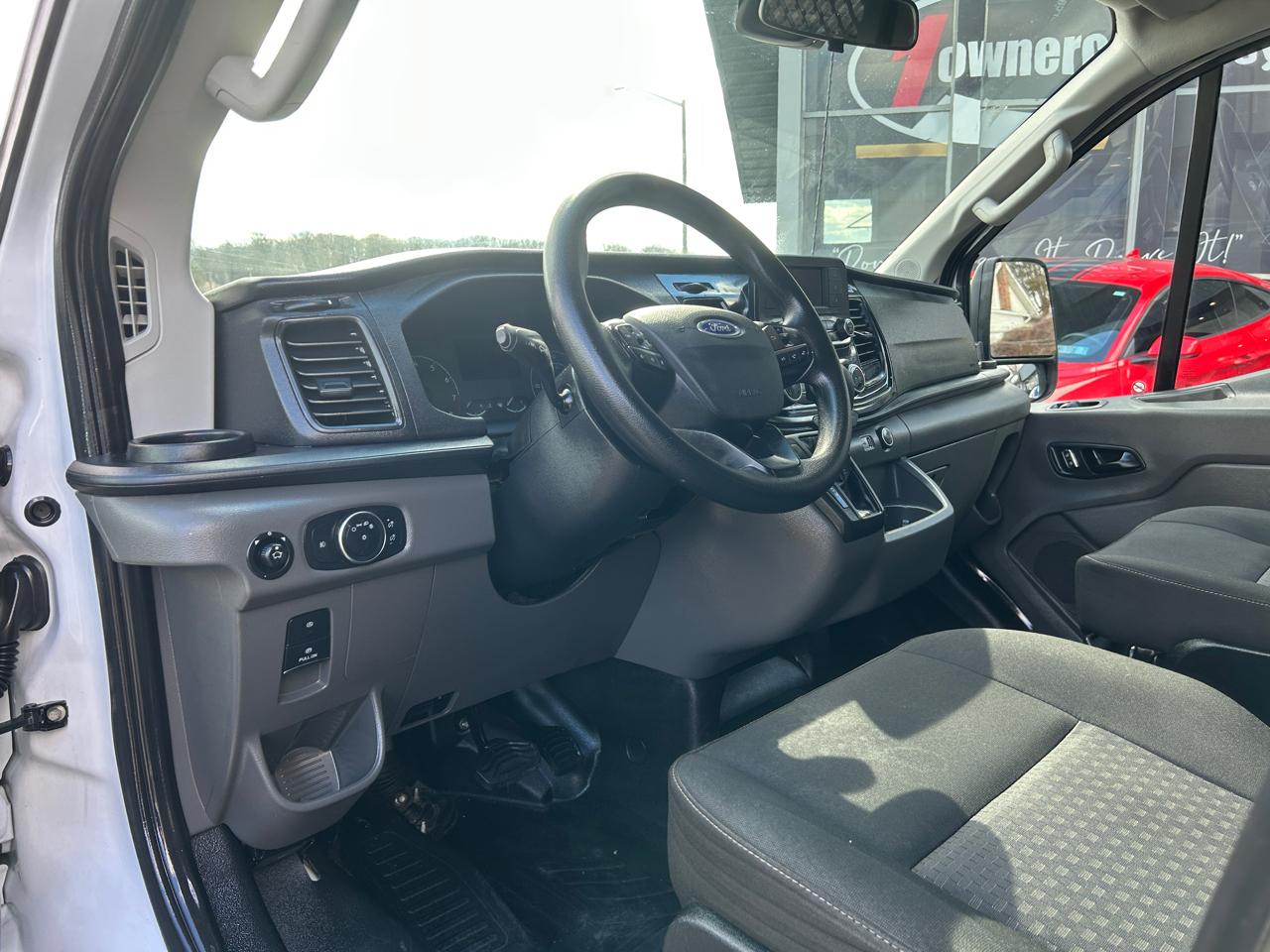 Ford Transit Cargo Van T-250 130" Low Rf 9070 GVWR RWD 2022