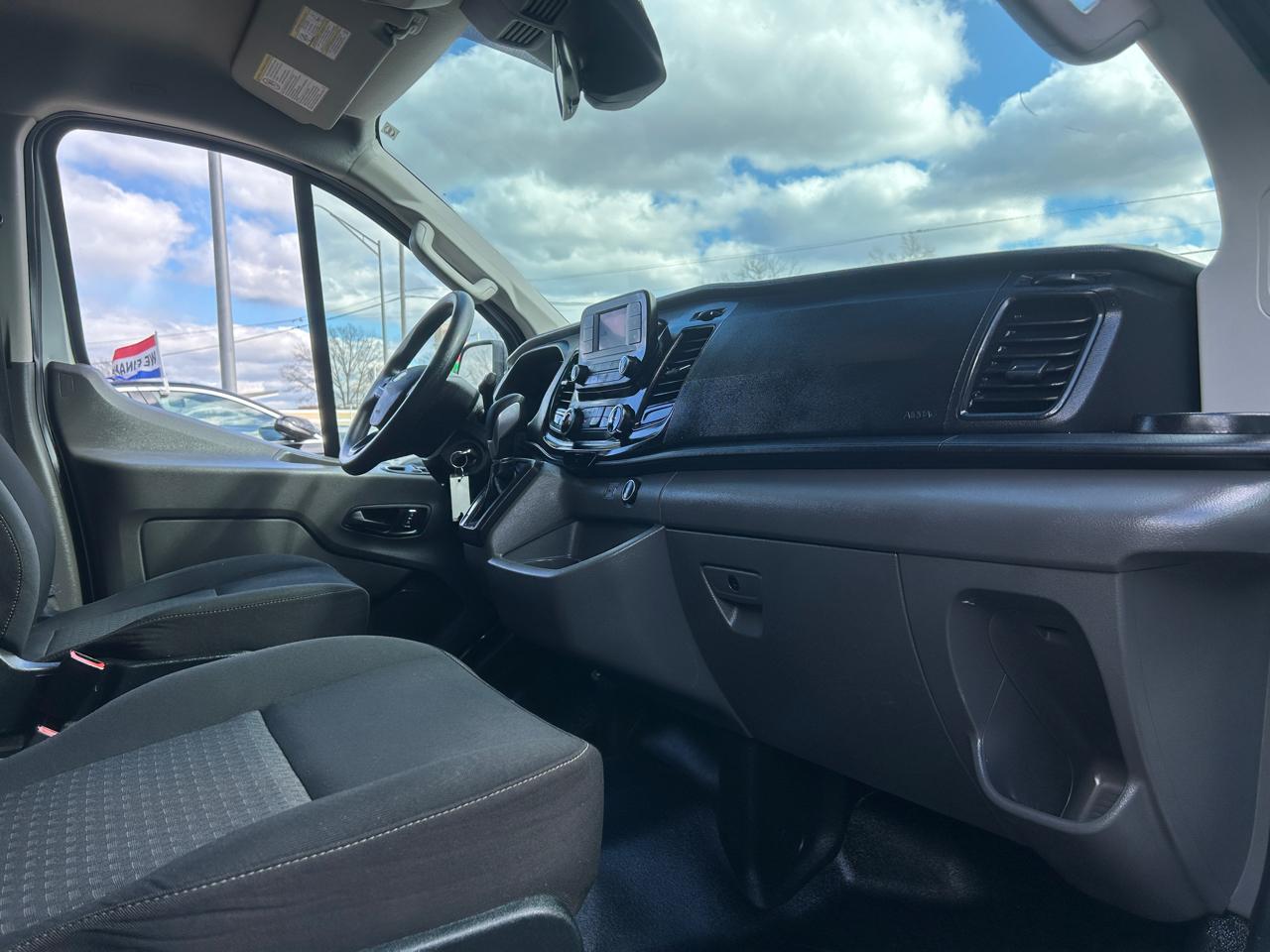 Ford Transit Cargo Van T-250 130" Low Rf 9070 GVWR RWD 2022