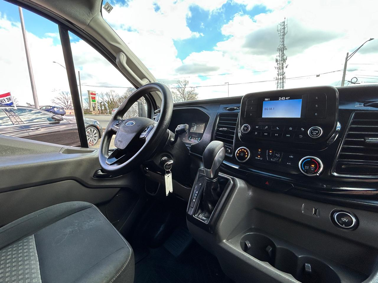 Ford Transit Cargo Van T-250 130" Low Rf 9070 GVWR RWD 2022