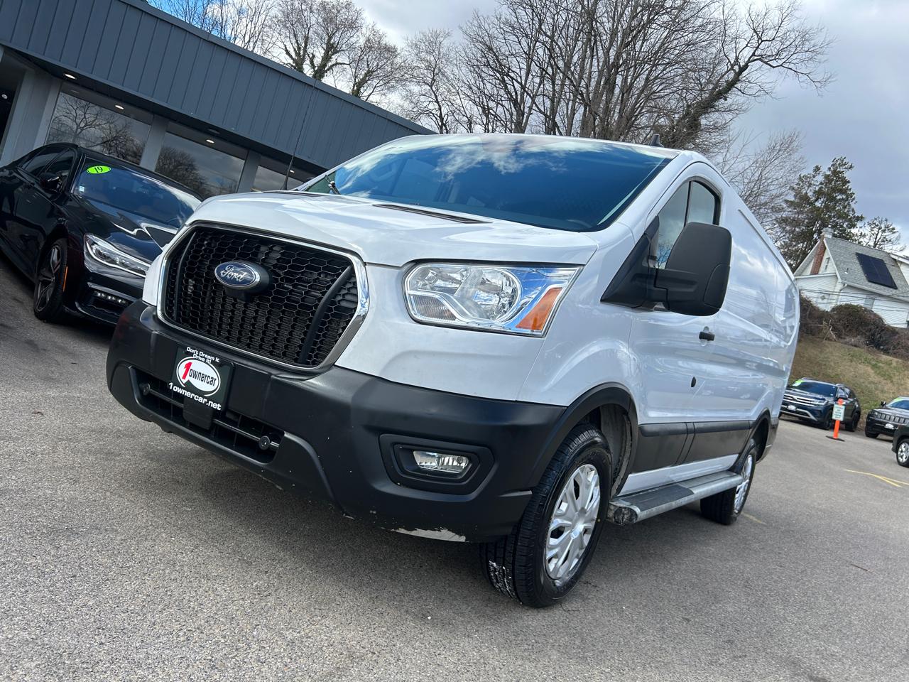 Ford Transit Cargo Van T-250 130" Low Rf 9070 GVWR RWD 2022