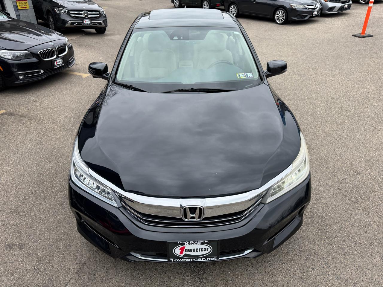 Honda Accord Hybrid Touring Sedan 2017
