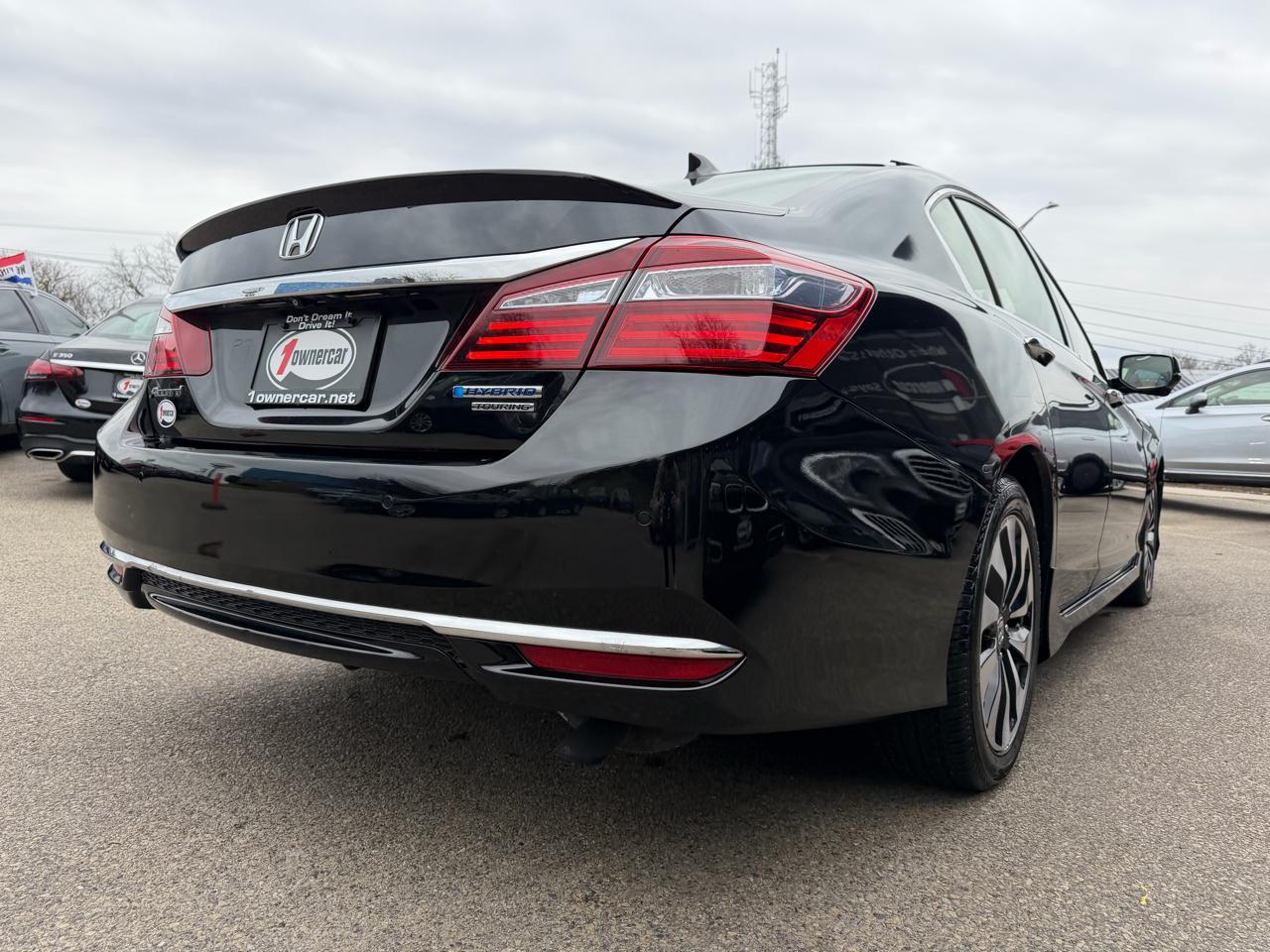 Honda Accord Hybrid Touring Sedan 2017