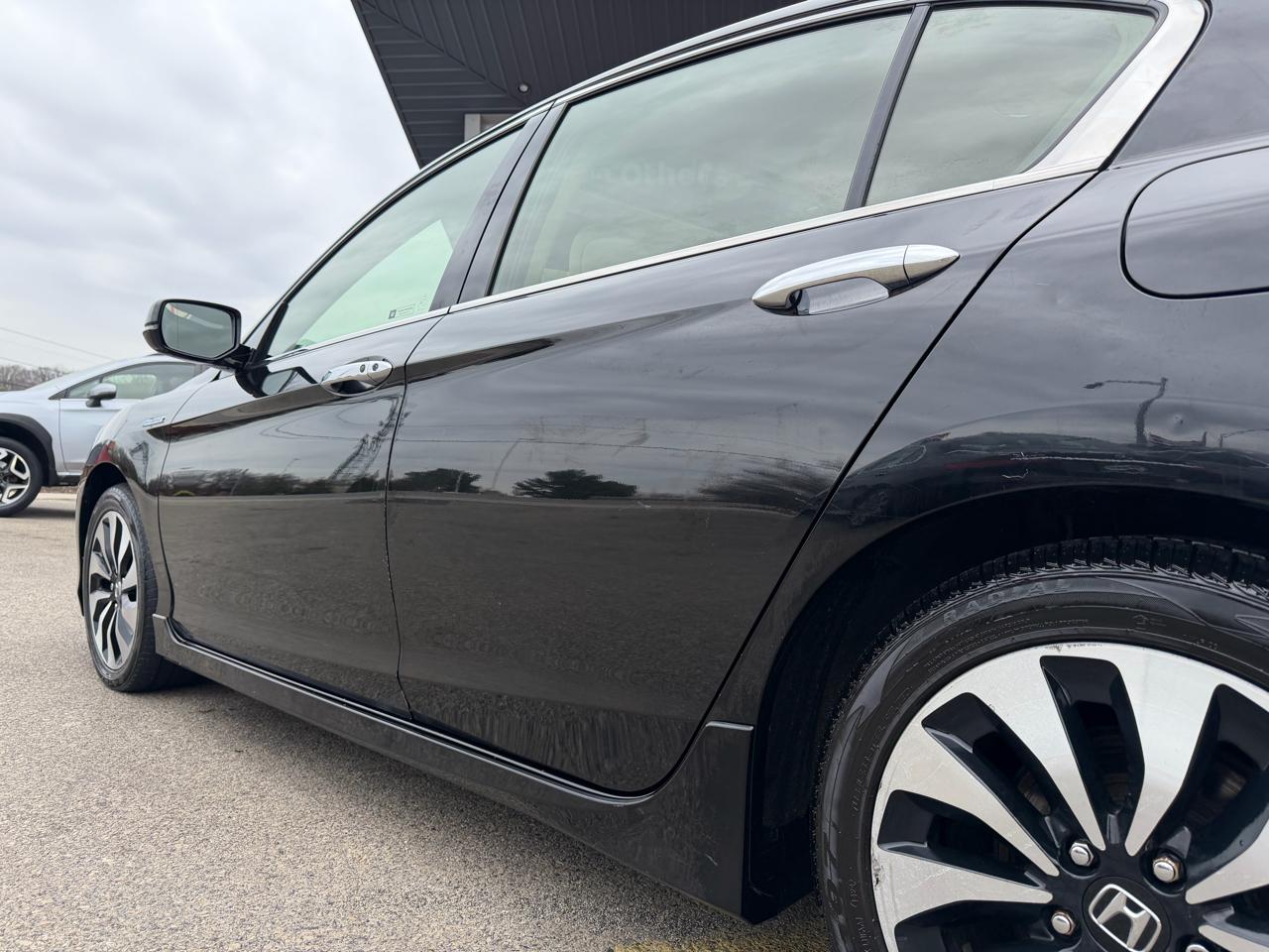 Honda Accord Hybrid Touring Sedan 2017