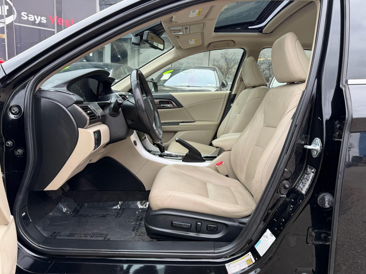 Honda Accord Hybrid Touring Sedan 2017