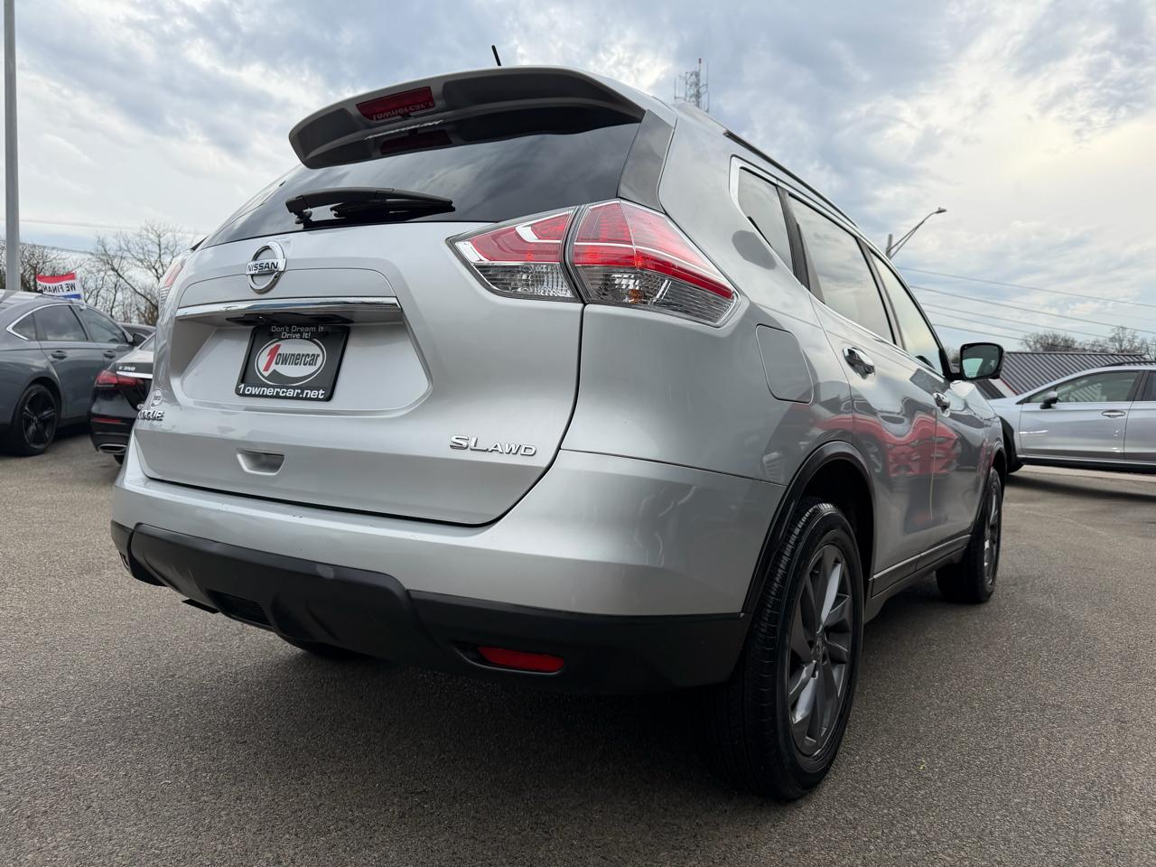 Nissan Rogue AWD 4dr SL 2016