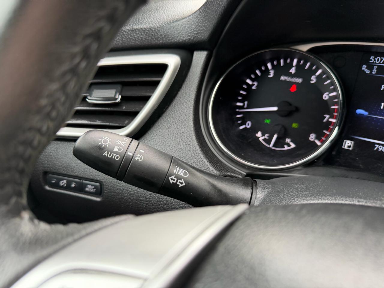 Nissan Rogue AWD 4dr SL 2016