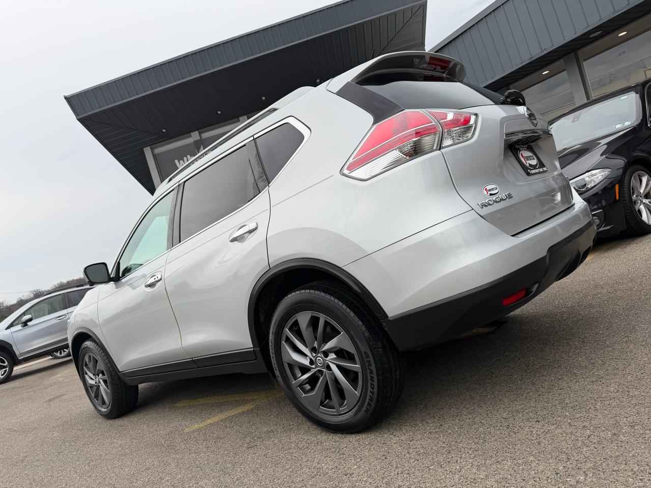 Nissan Rogue AWD 4dr SL 2016
