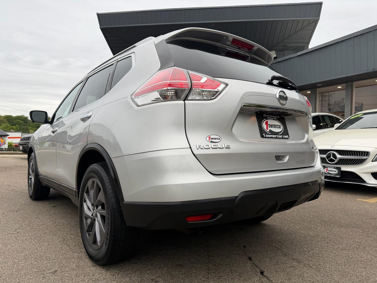 Nissan Rogue AWD 4dr SL 2016