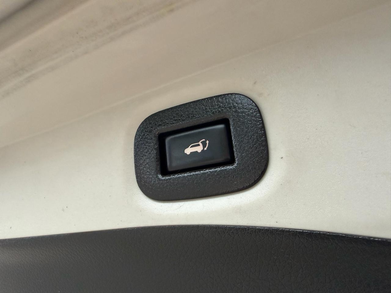 Nissan Rogue AWD 4dr SL 2016
