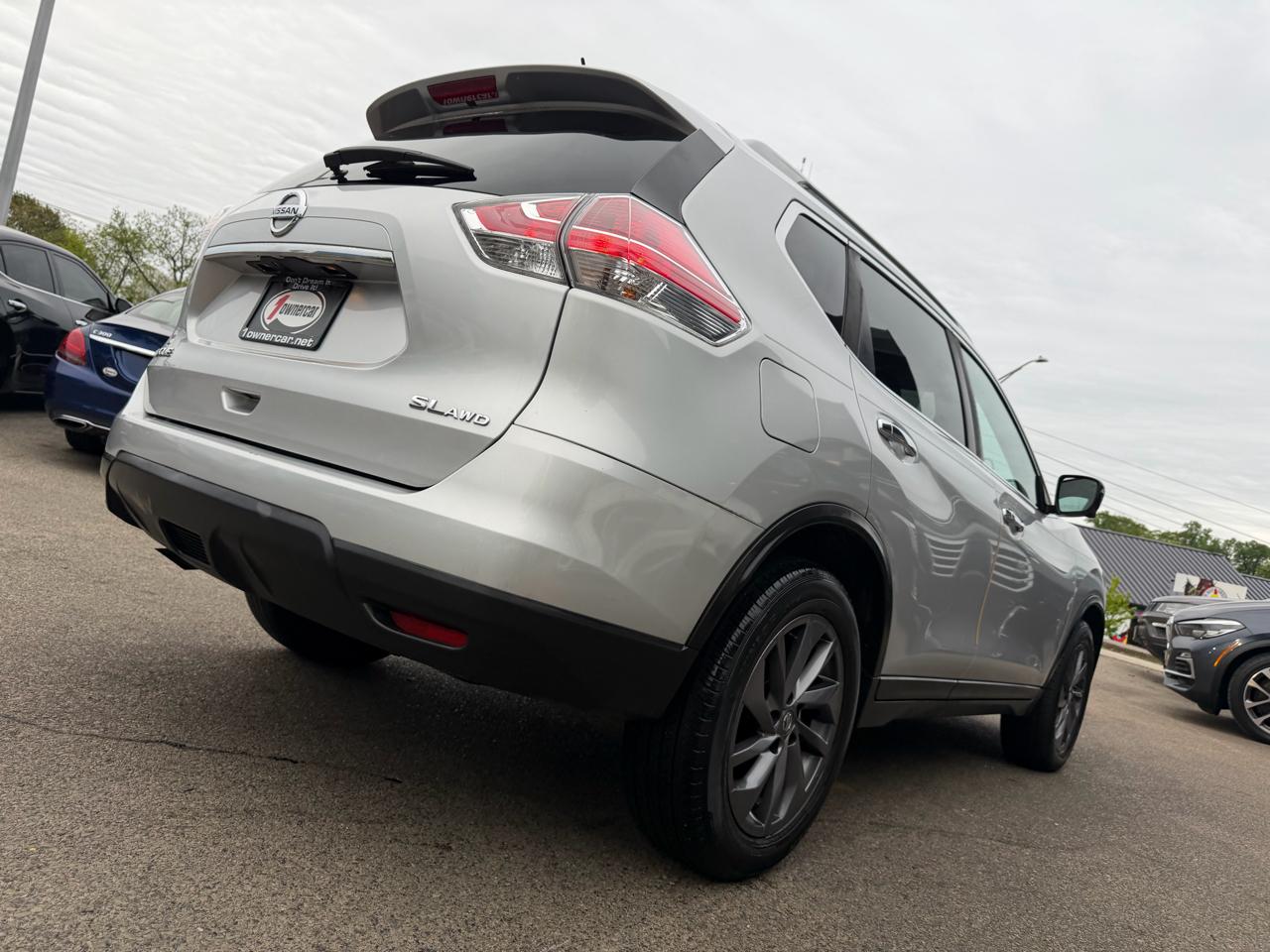 Nissan Rogue AWD 4dr SL 2016