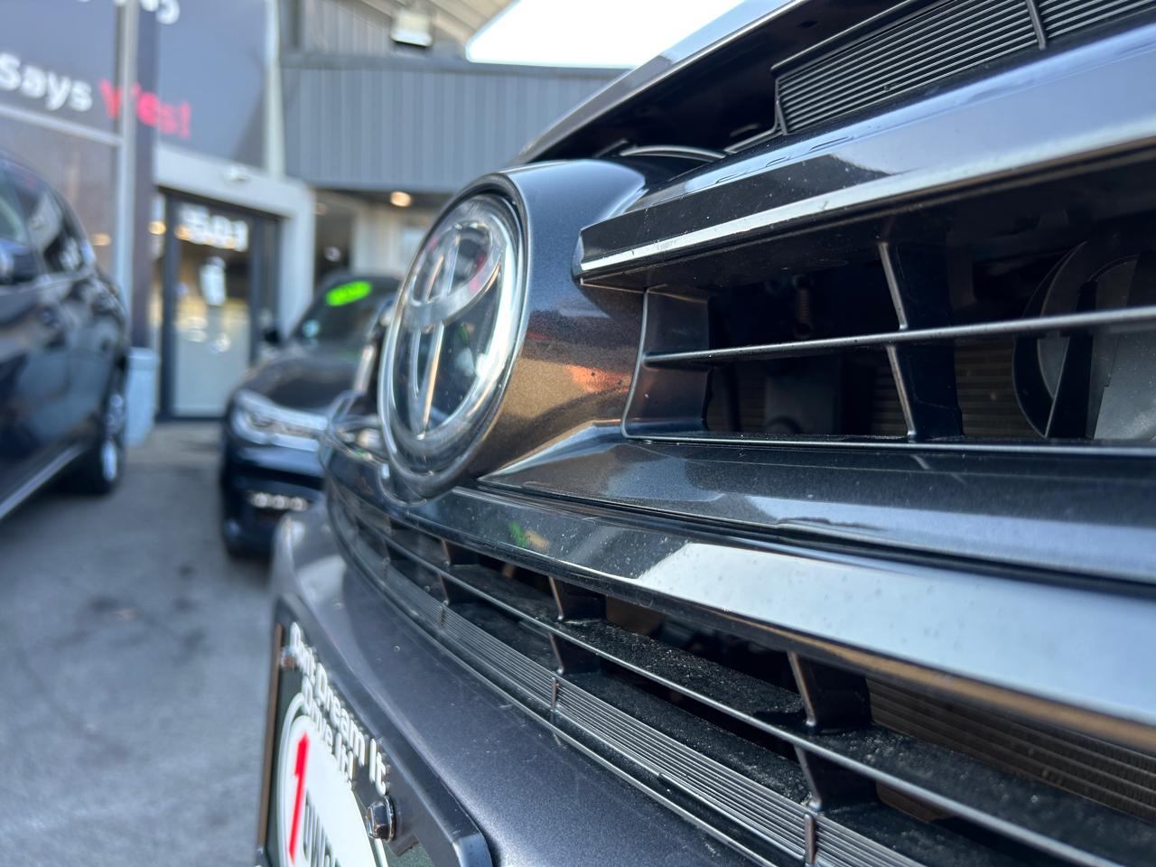 Toyota Highlander XLE V6 AWD (Natl) 2019