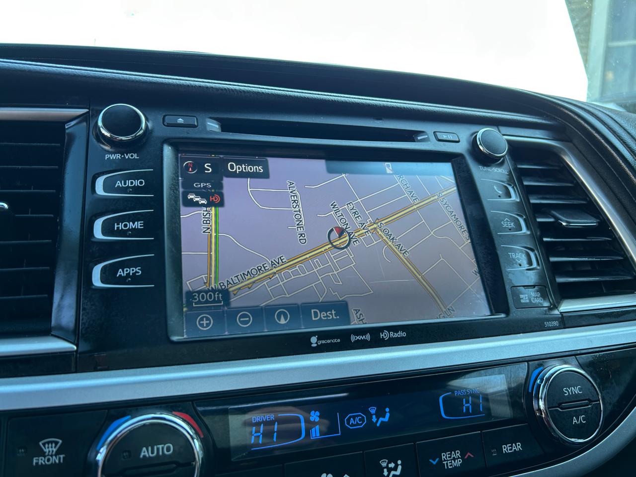 Toyota Highlander XLE V6 AWD (Natl) 2019