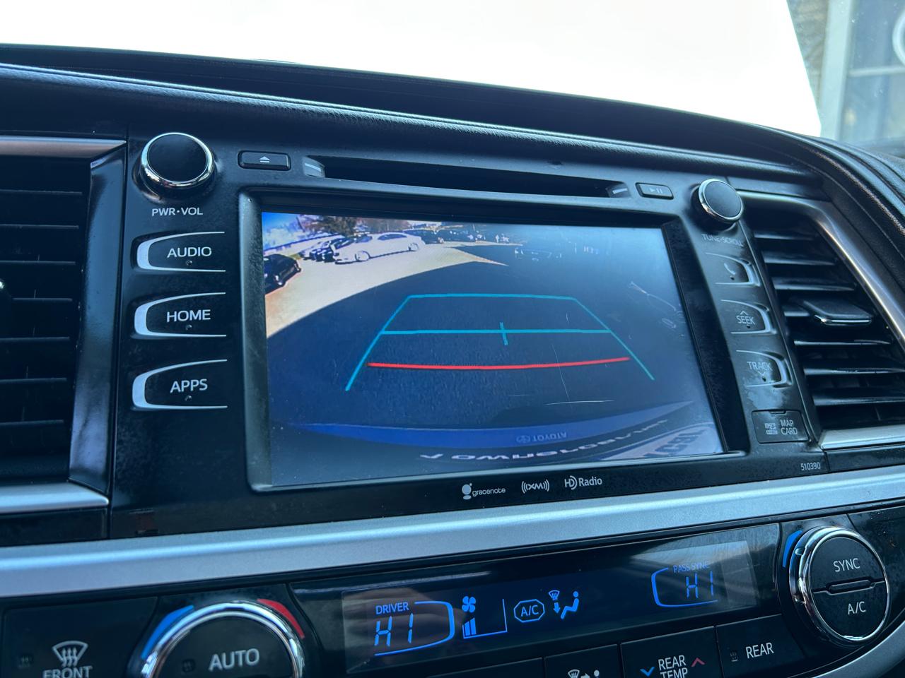 Toyota Highlander XLE V6 AWD (Natl) 2019