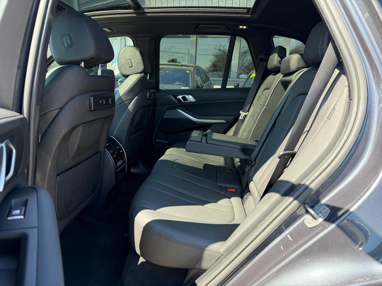 BMW X5 xDrive40i Sports Activity Vehicle 2019