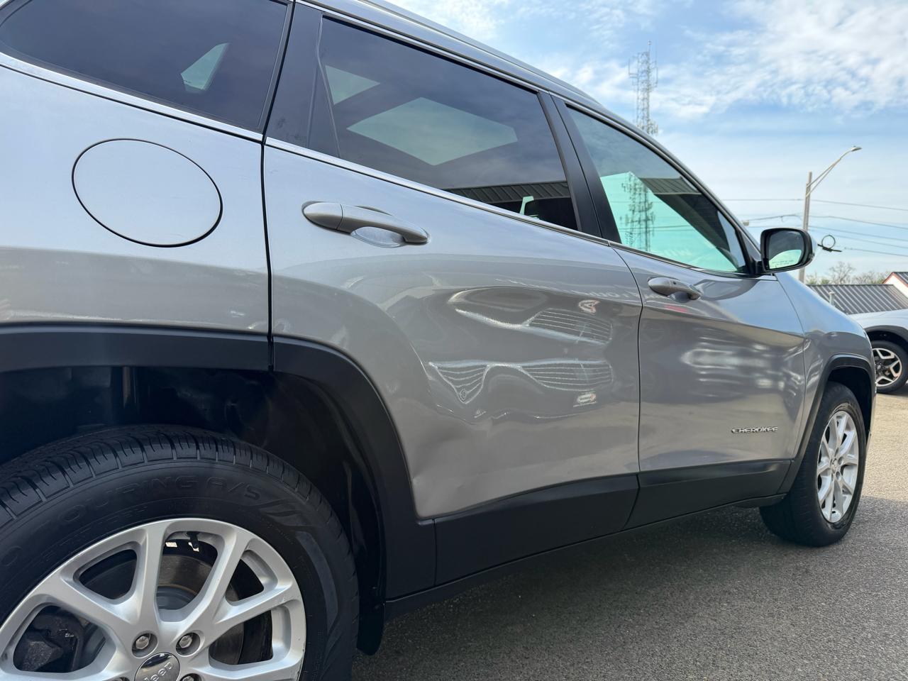 Jeep Cherokee 4WD 4dr Latitude 2016