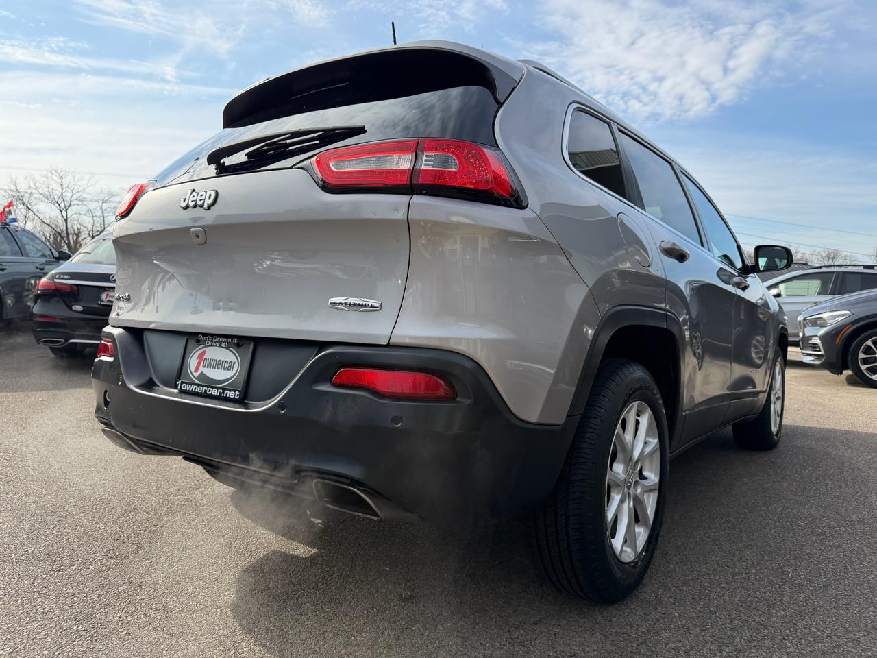 Jeep Cherokee 4WD 4dr Latitude 2016