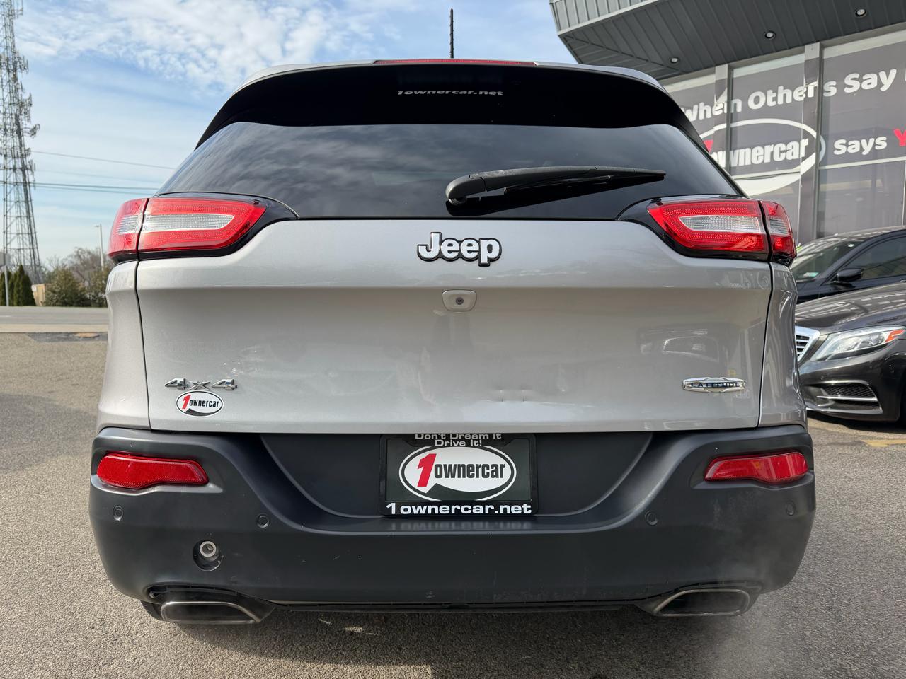 Jeep Cherokee 4WD 4dr Latitude 2016