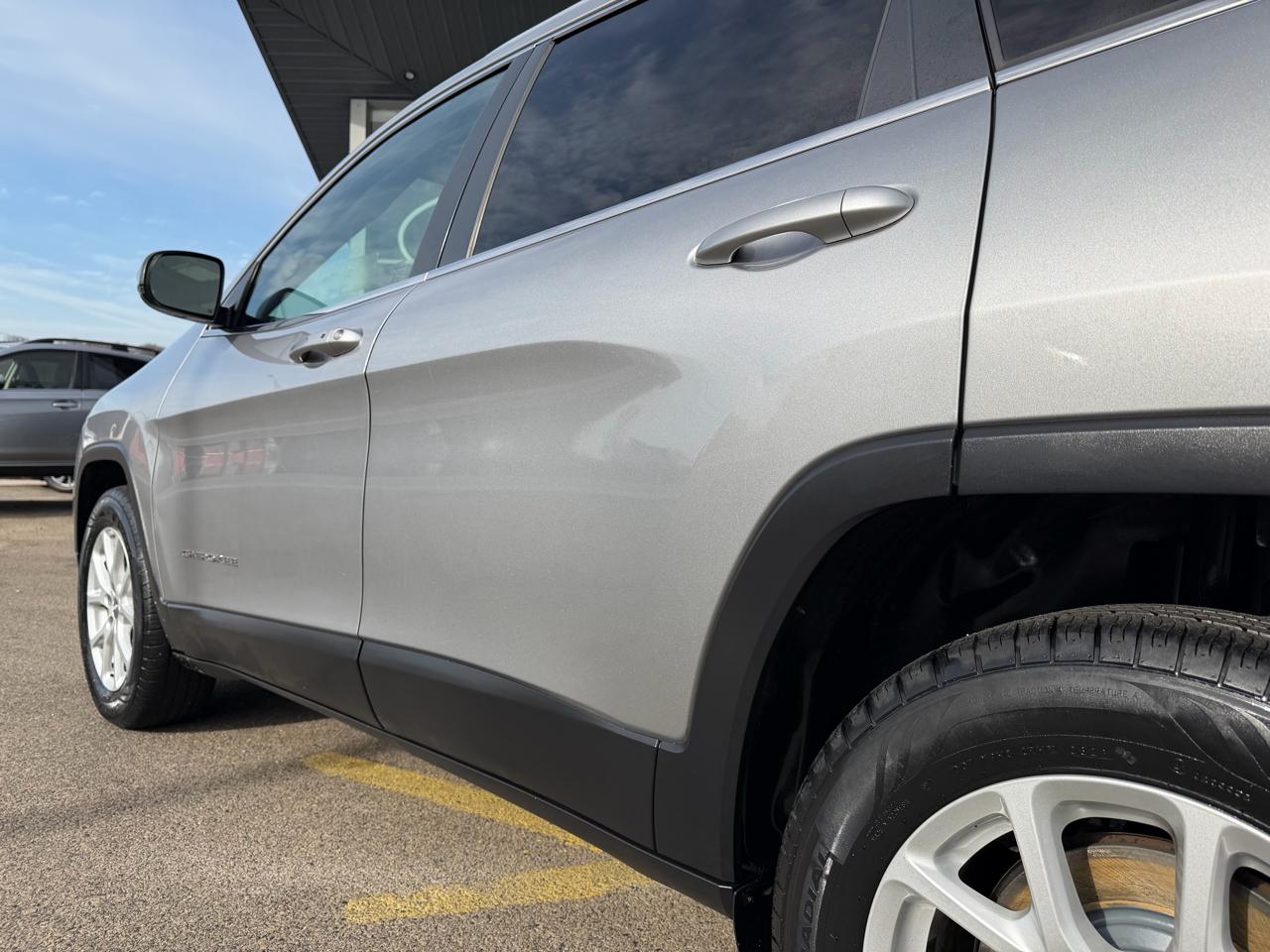 Jeep Cherokee 4WD 4dr Latitude 2016