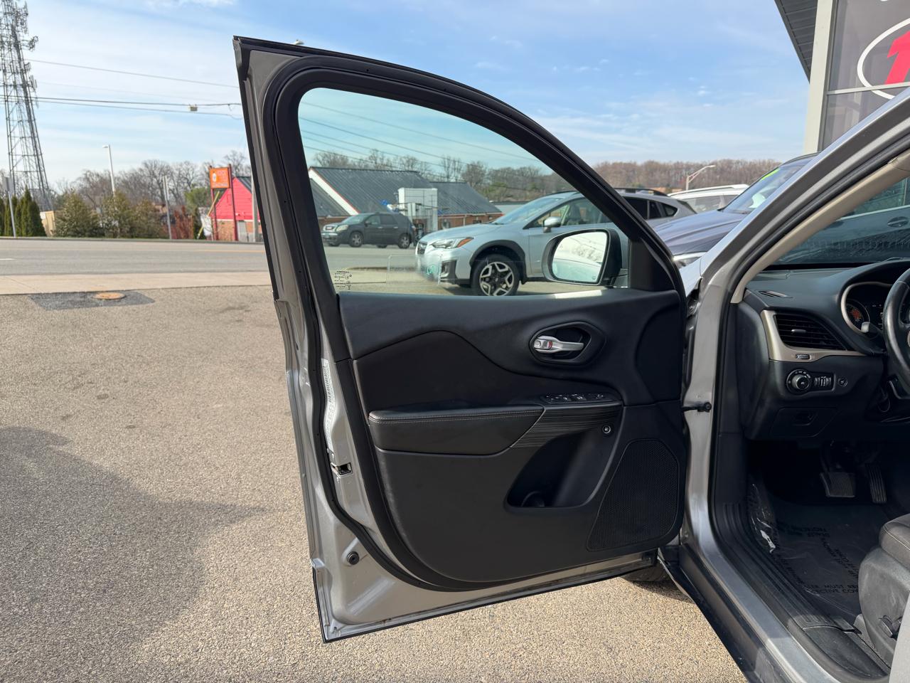 Jeep Cherokee 4WD 4dr Latitude 2016