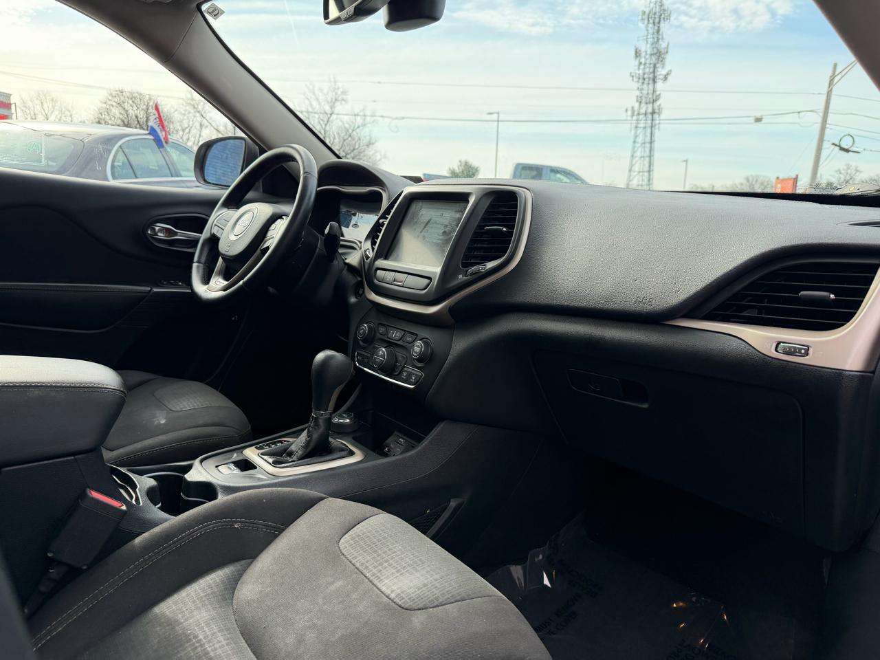 Jeep Cherokee 4WD 4dr Latitude 2016