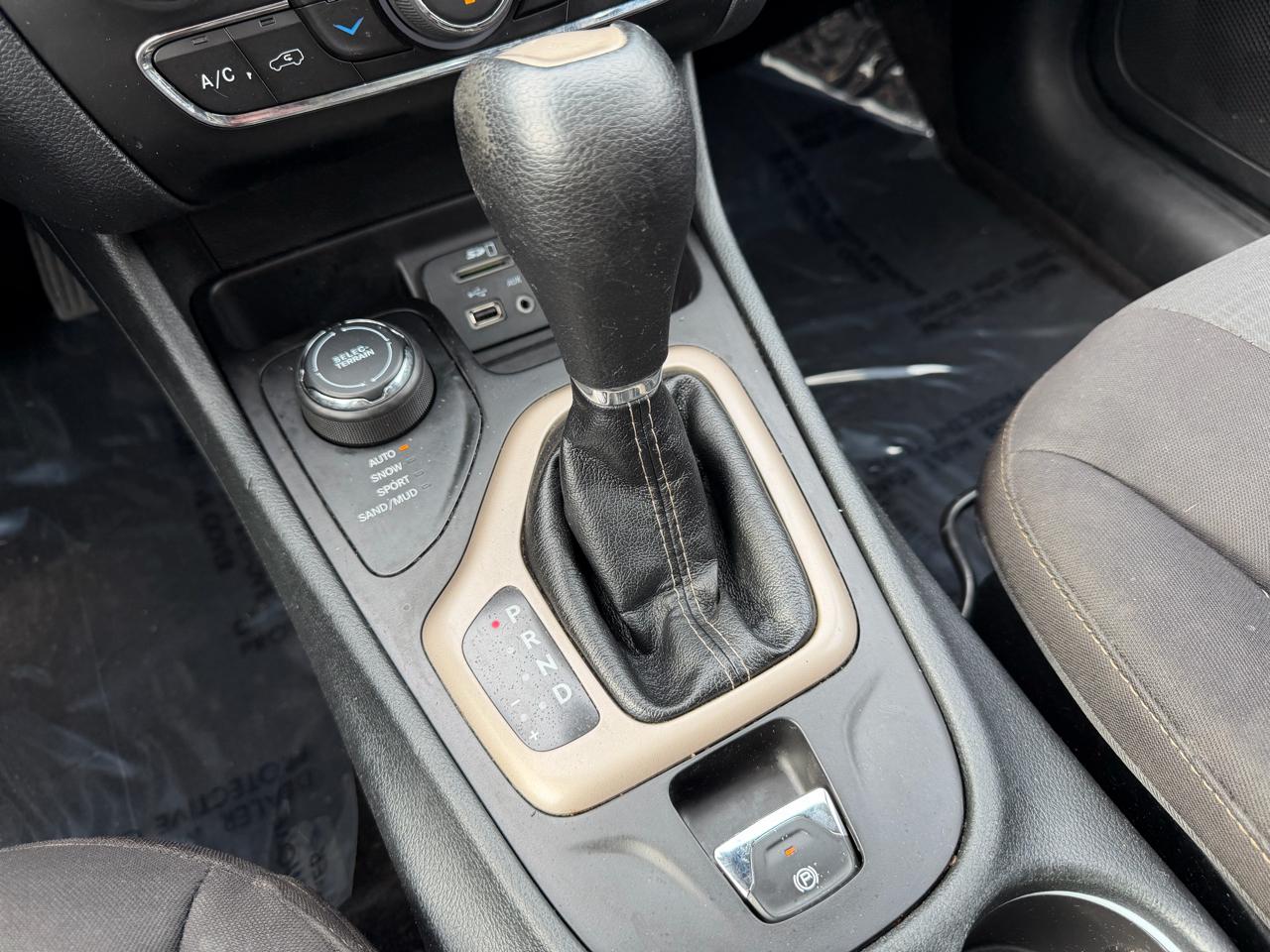 Jeep Cherokee 4WD 4dr Latitude 2016