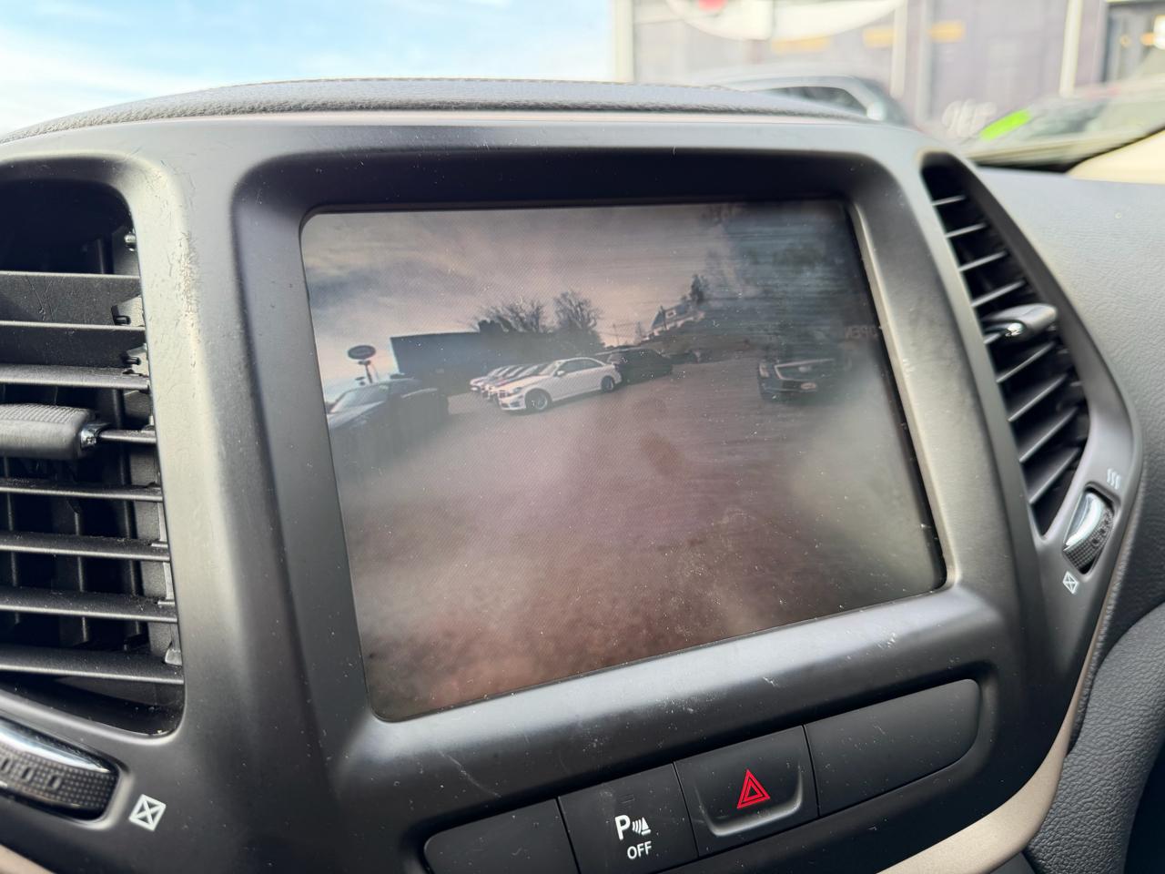 Jeep Cherokee 4WD 4dr Latitude 2016