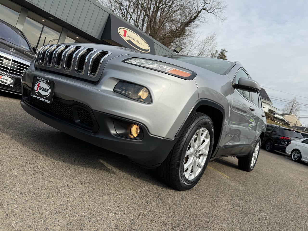 Jeep Cherokee 4WD 4dr Latitude 2016