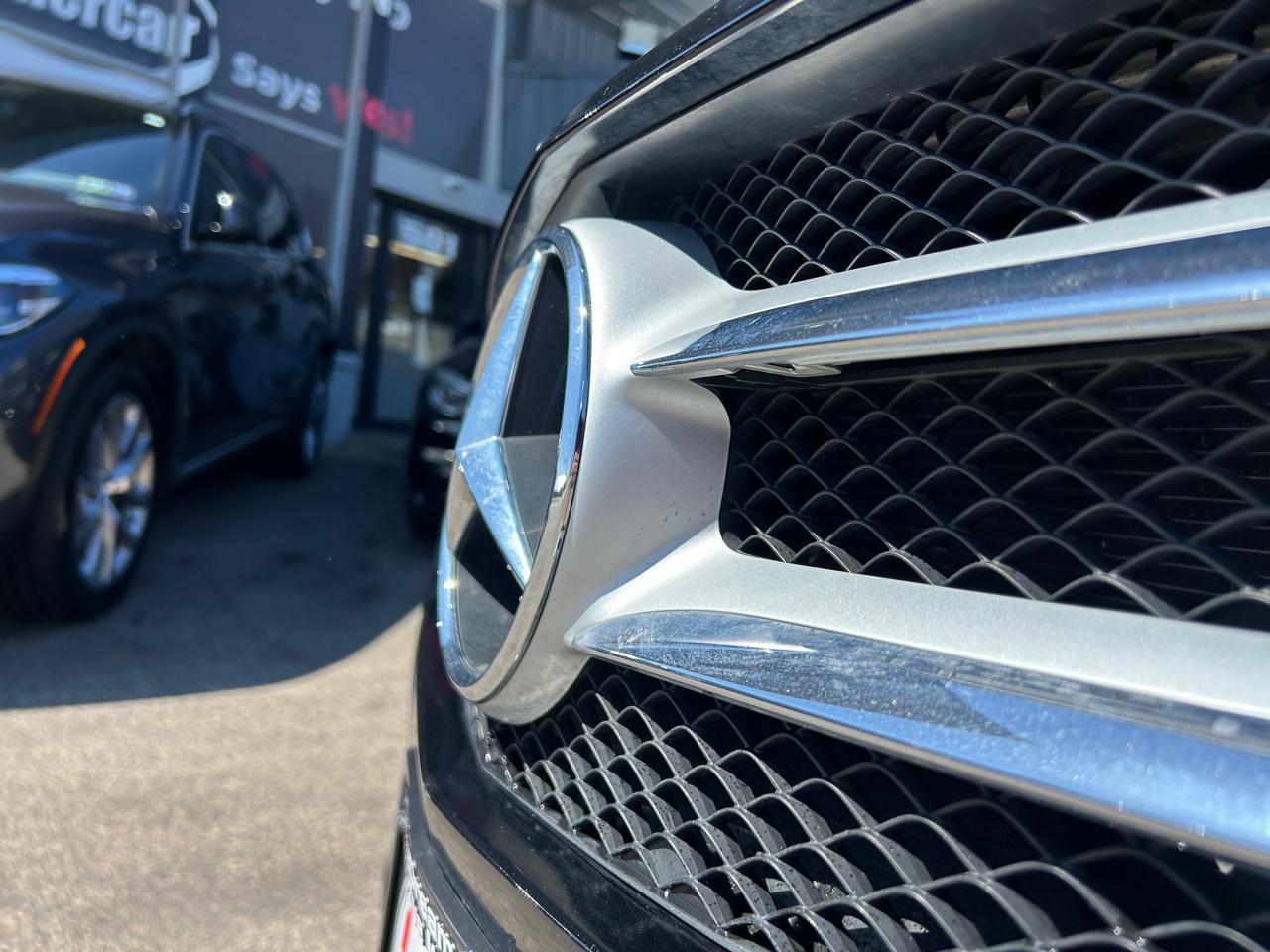 Mercedes-Benz C-Class 4dr Sdn C 300 4MATIC 2015