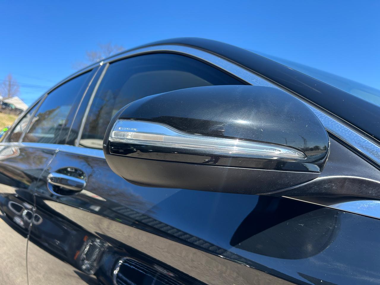 Mercedes-Benz C-Class 4dr Sdn C 300 4MATIC 2015