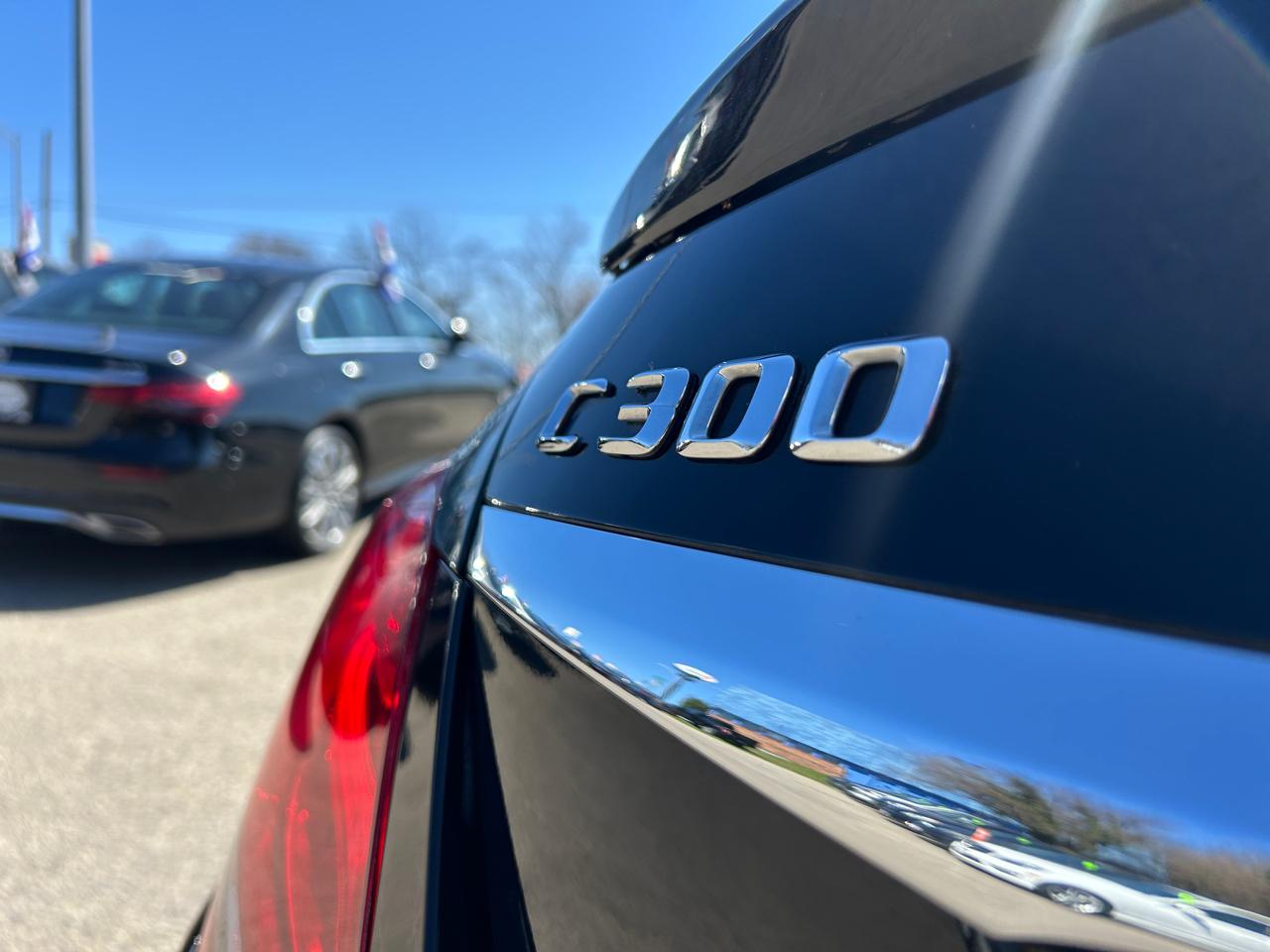 Mercedes-Benz C-Class 4dr Sdn C 300 4MATIC 2015