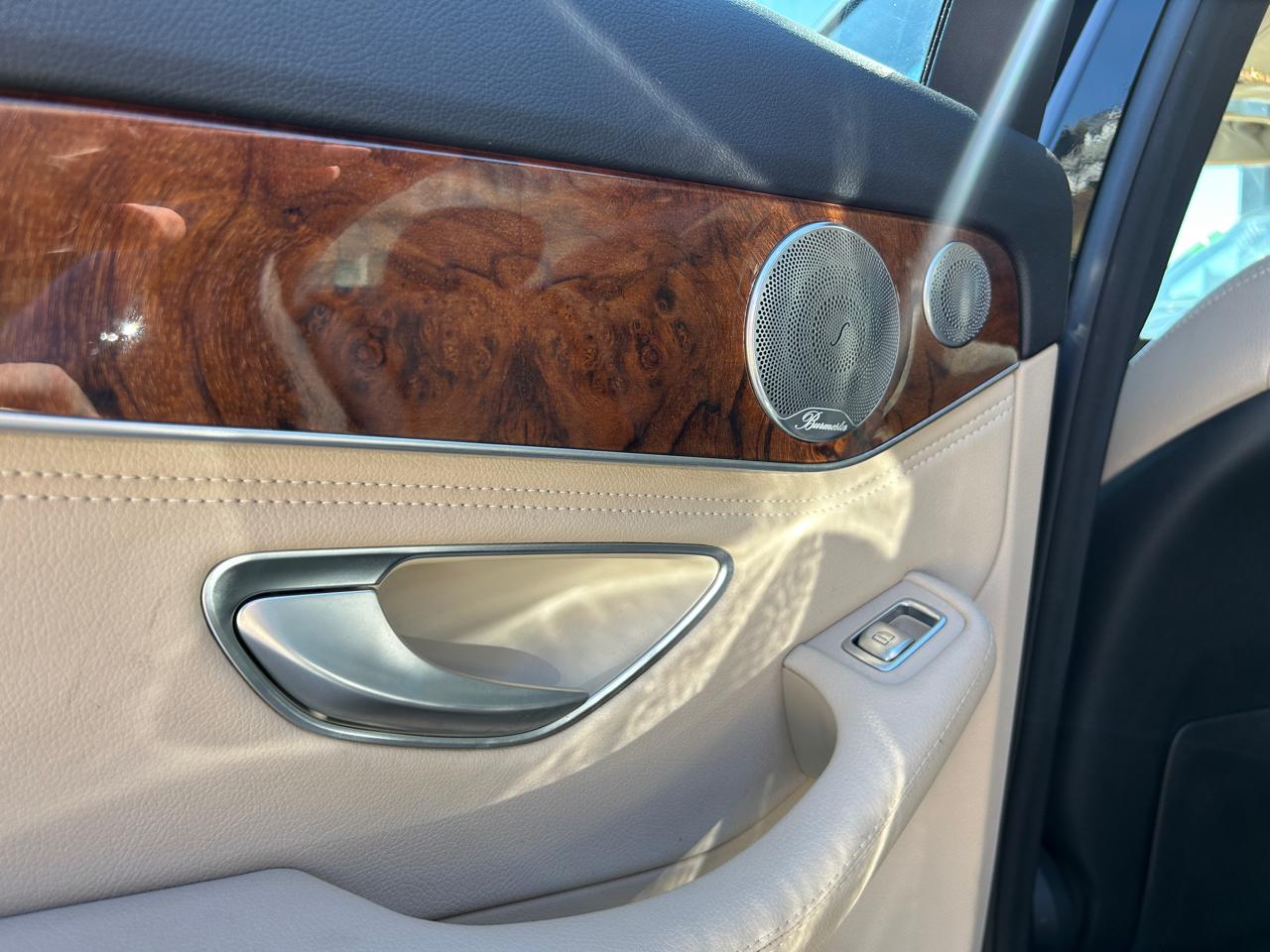 Mercedes-Benz C-Class 4dr Sdn C 300 4MATIC 2015