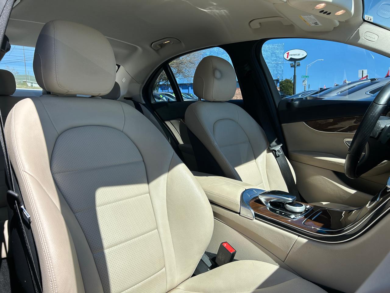 Mercedes-Benz C-Class 4dr Sdn C 300 4MATIC 2015