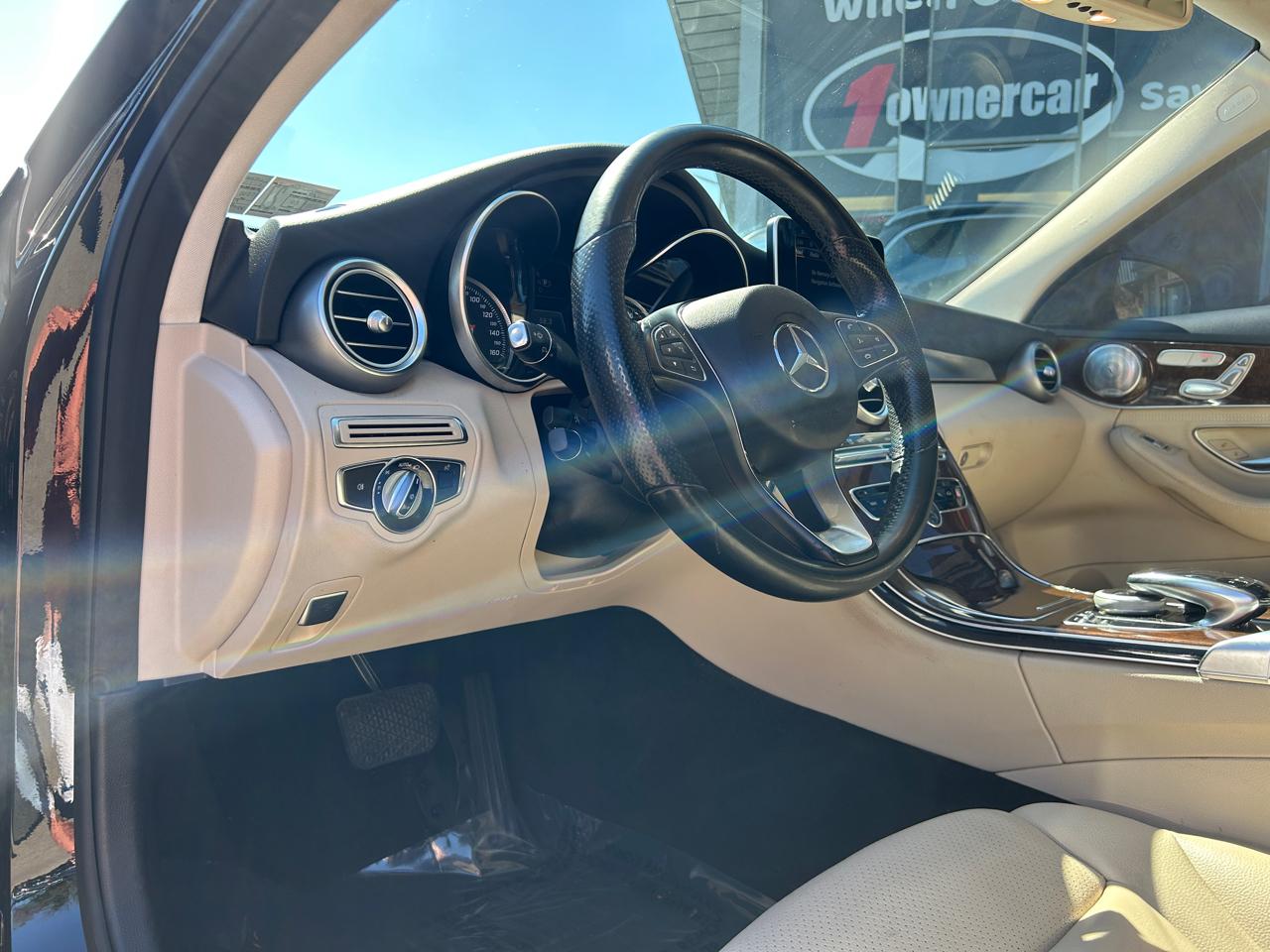 Mercedes-Benz C-Class 4dr Sdn C 300 4MATIC 2015