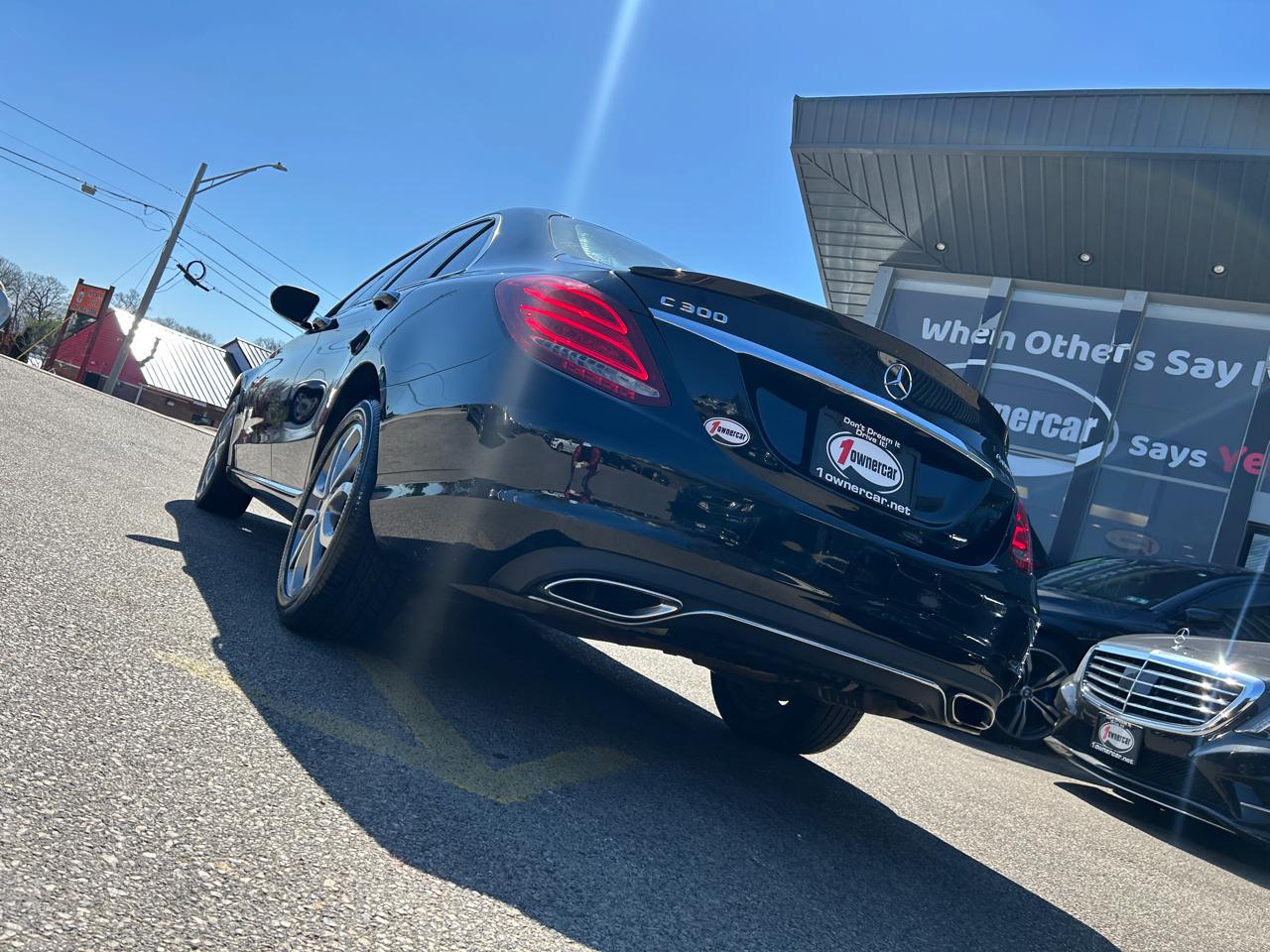 Mercedes-Benz C-Class 4dr Sdn C 300 4MATIC 2015