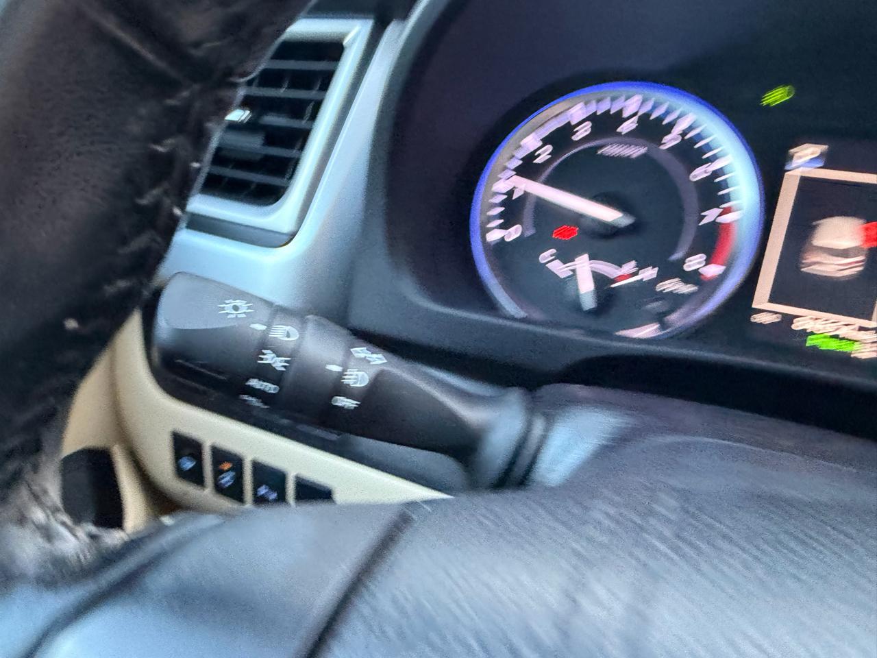 Toyota Highlander Limited V6 AWD (Natl) 2017