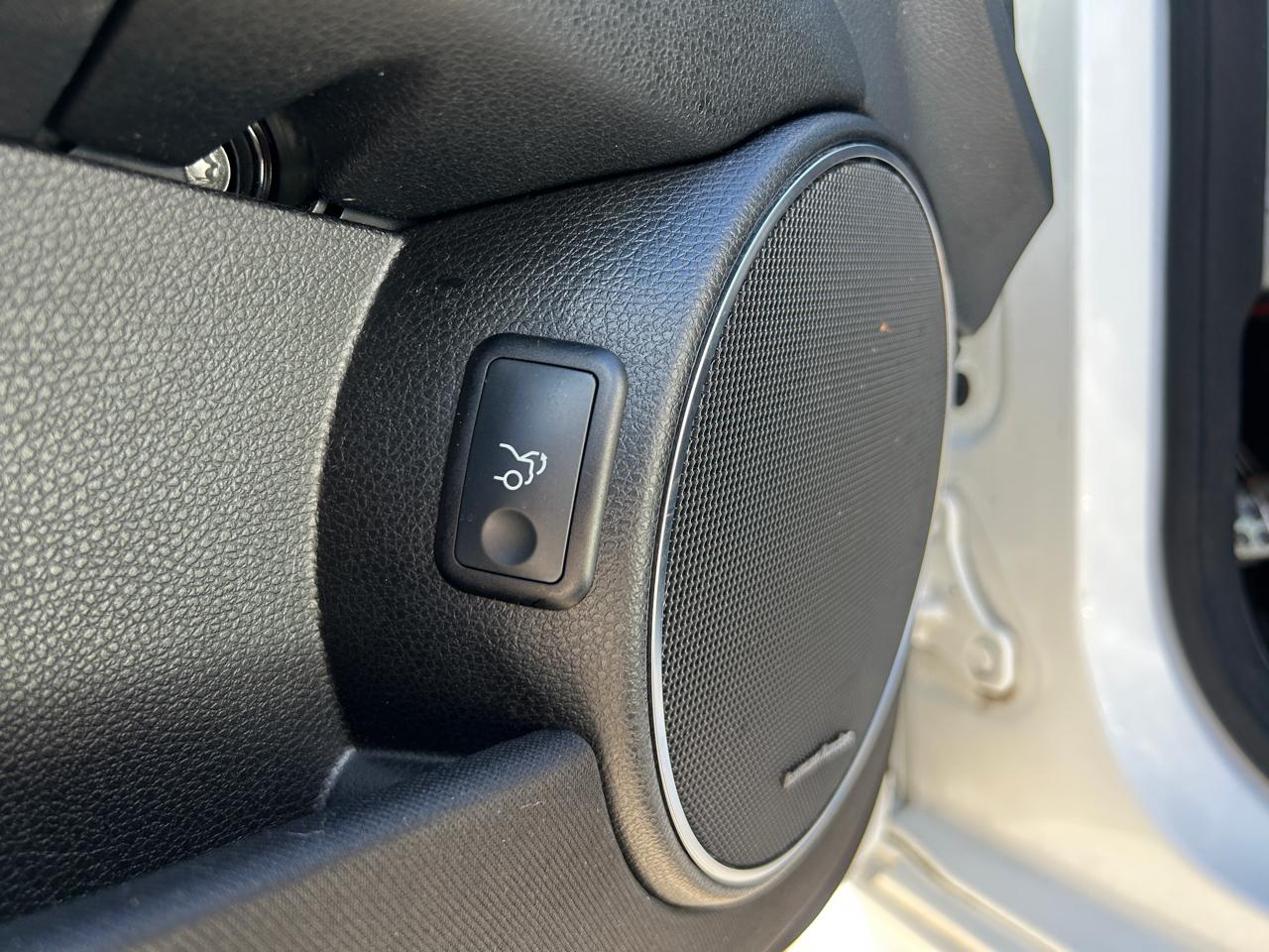 Mercedes-Benz C-Class 4dr Sdn C 250 Sport RWD 2014