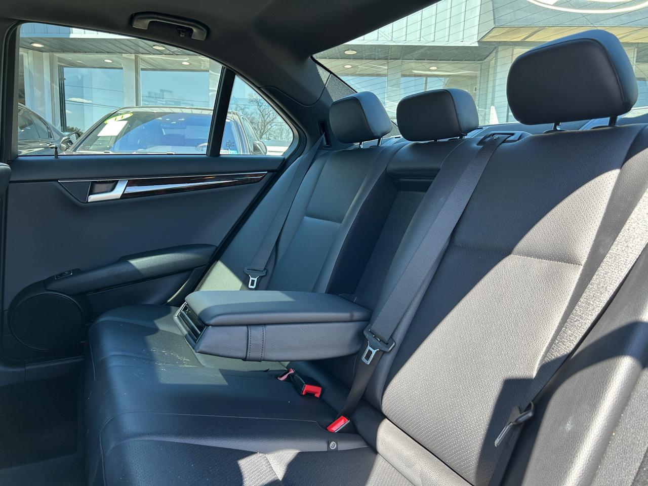 Mercedes-Benz C-Class 4dr Sdn C 250 Sport RWD 2014