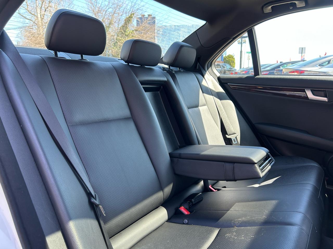 Mercedes-Benz C-Class 4dr Sdn C 250 Sport RWD 2014