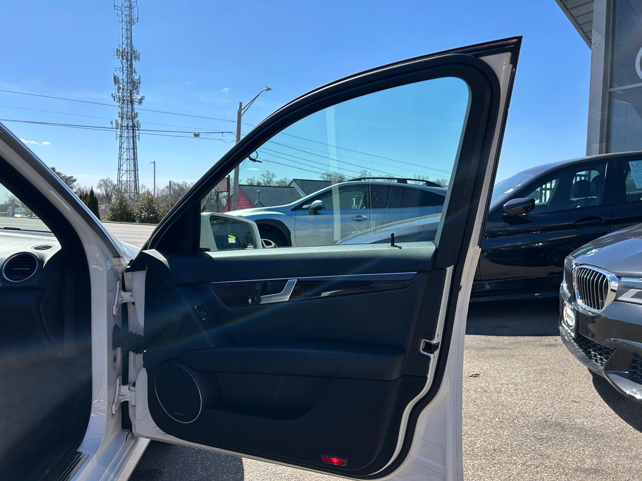 Mercedes-Benz C-Class 4dr Sdn C 250 Sport RWD 2014