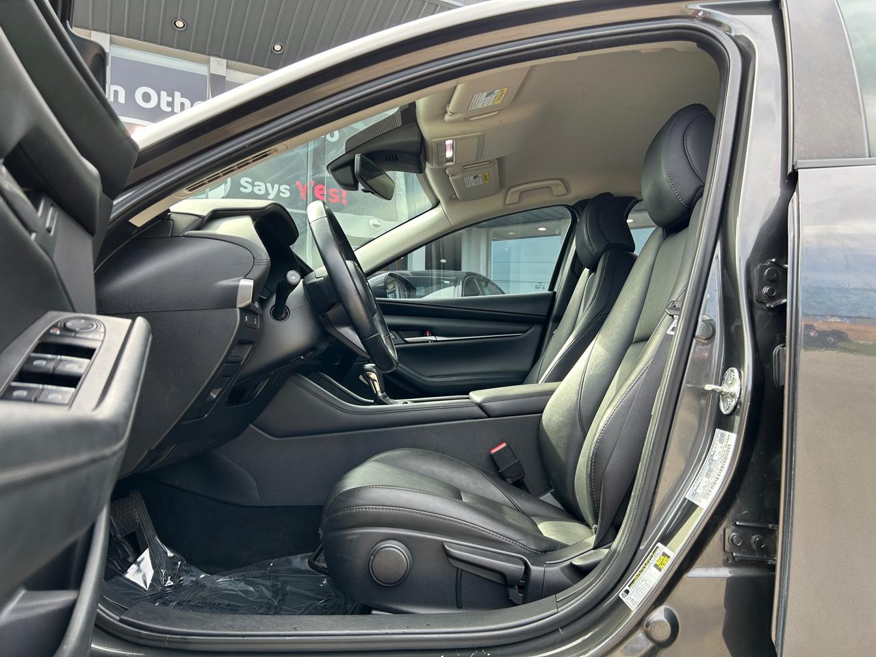 Mazda Mazda3 Sedan Select Package AWD 2020