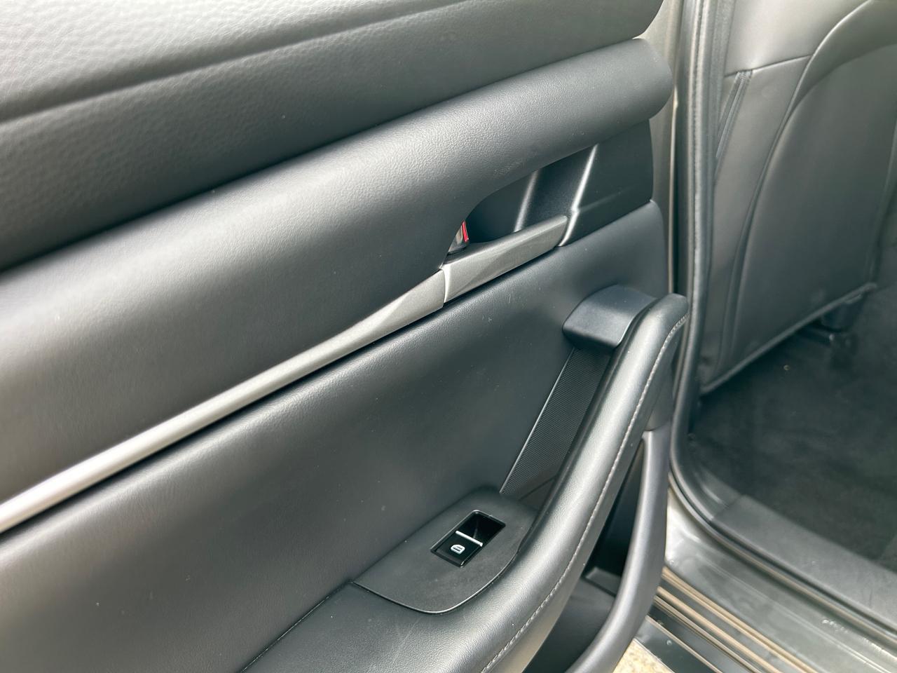 Mazda Mazda3 Sedan Select Package AWD 2020