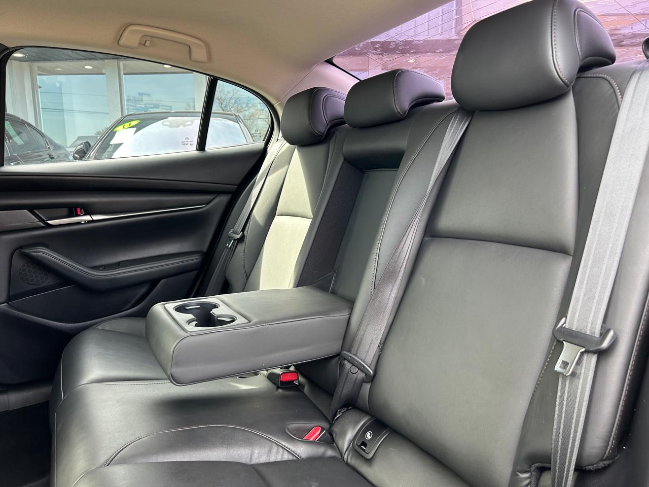 Mazda Mazda3 Sedan Select Package AWD 2020