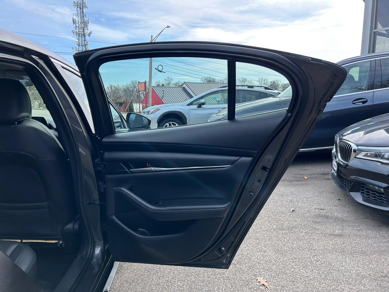 Mazda Mazda3 Sedan Select Package AWD 2020