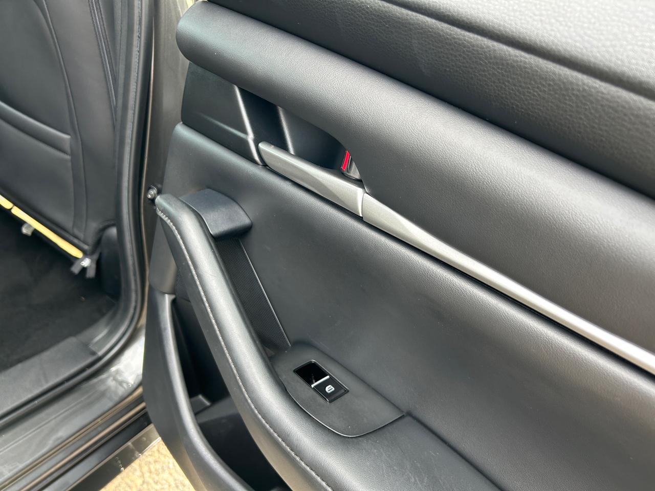 Mazda Mazda3 Sedan Select Package AWD 2020