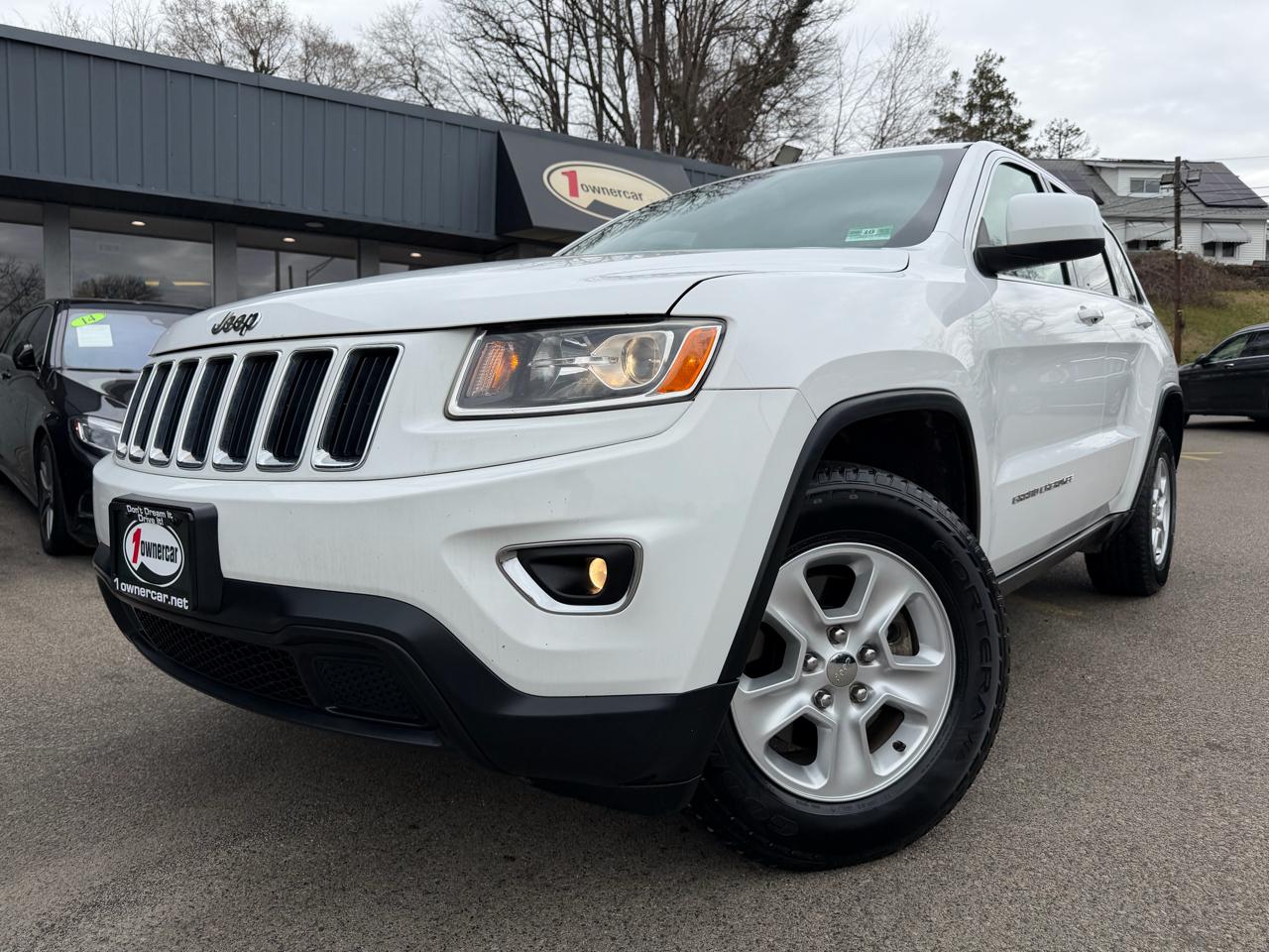 Jeep Grand Cherokee 4WD 4dr Laredo 2016