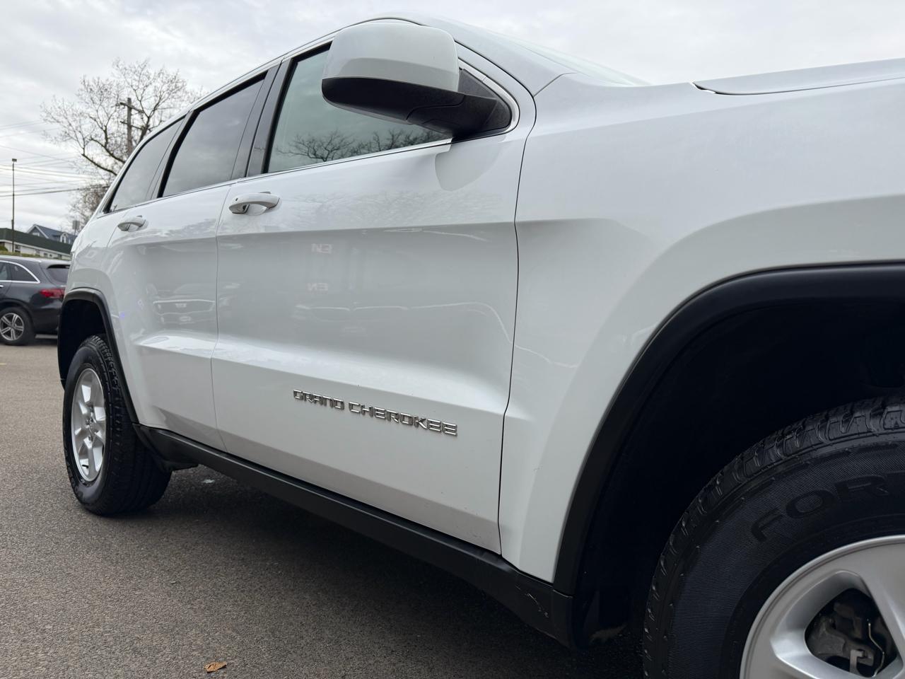 Jeep Grand Cherokee 4WD 4dr Laredo 2016