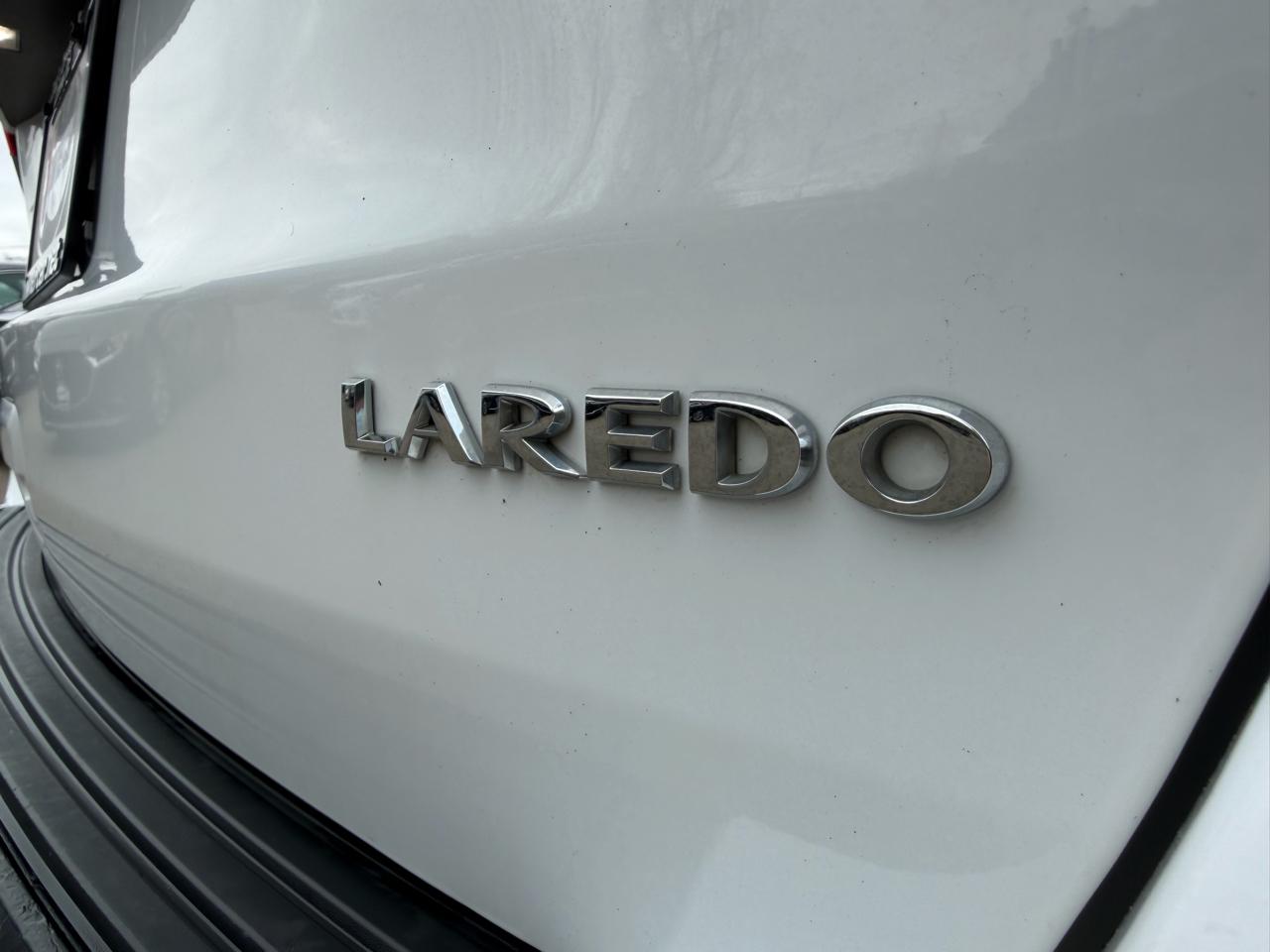 Jeep Grand Cherokee 4WD 4dr Laredo 2016